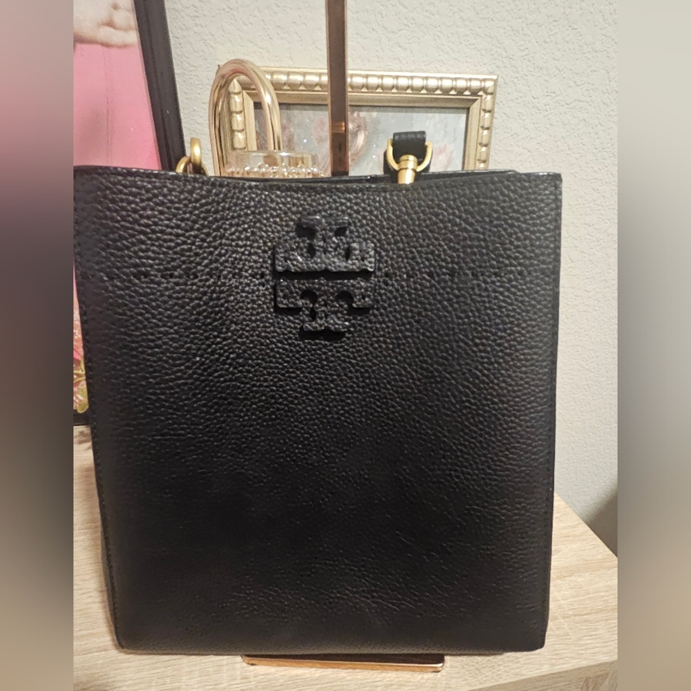 Tory Burch Black Leather Bucket Tote Bag